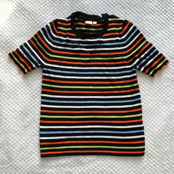 T-Shirt - Picture 2 of 2